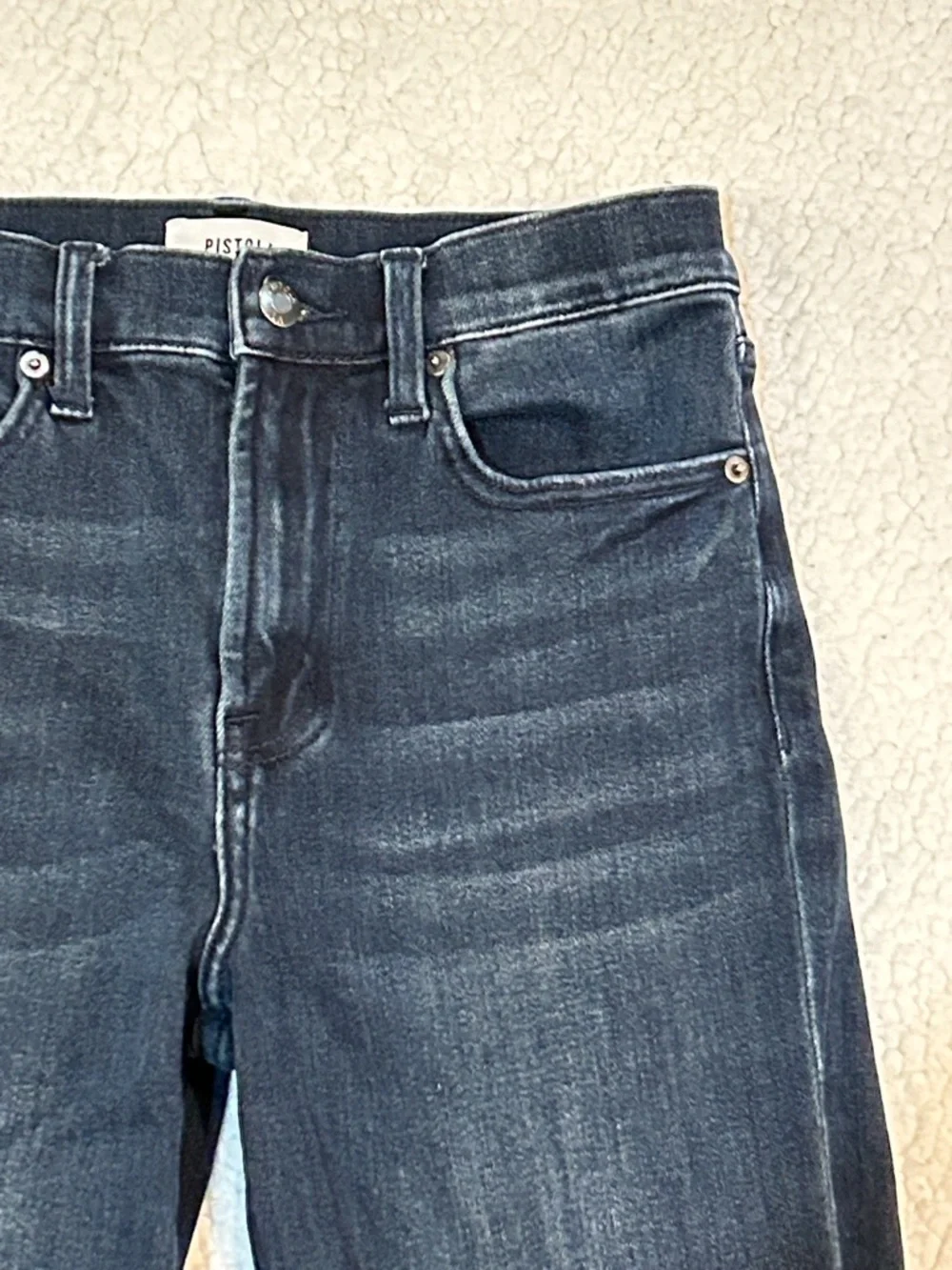 Pistola Madi High Rise Modern Slim Jean size 28 Iconic